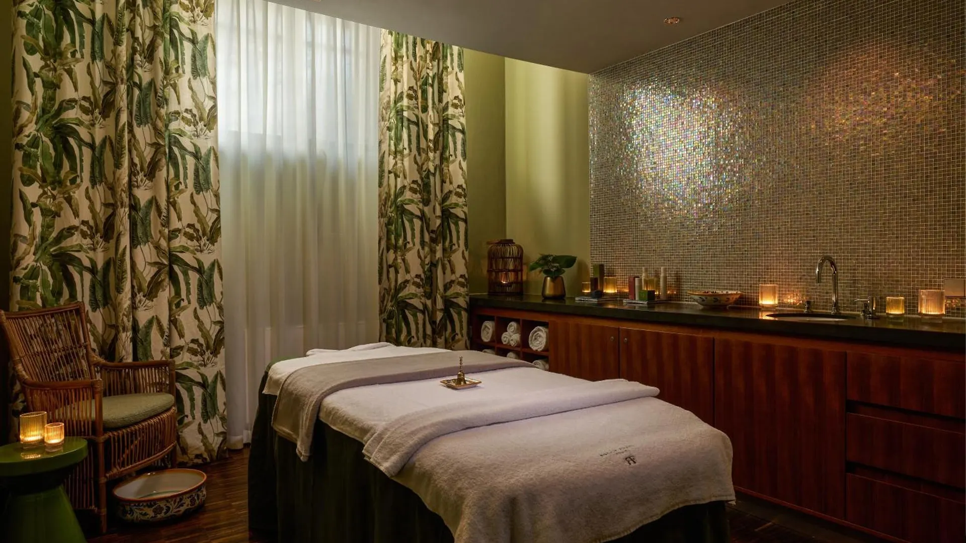 Rocco Forte Hotel De Rome Berlin 5*,