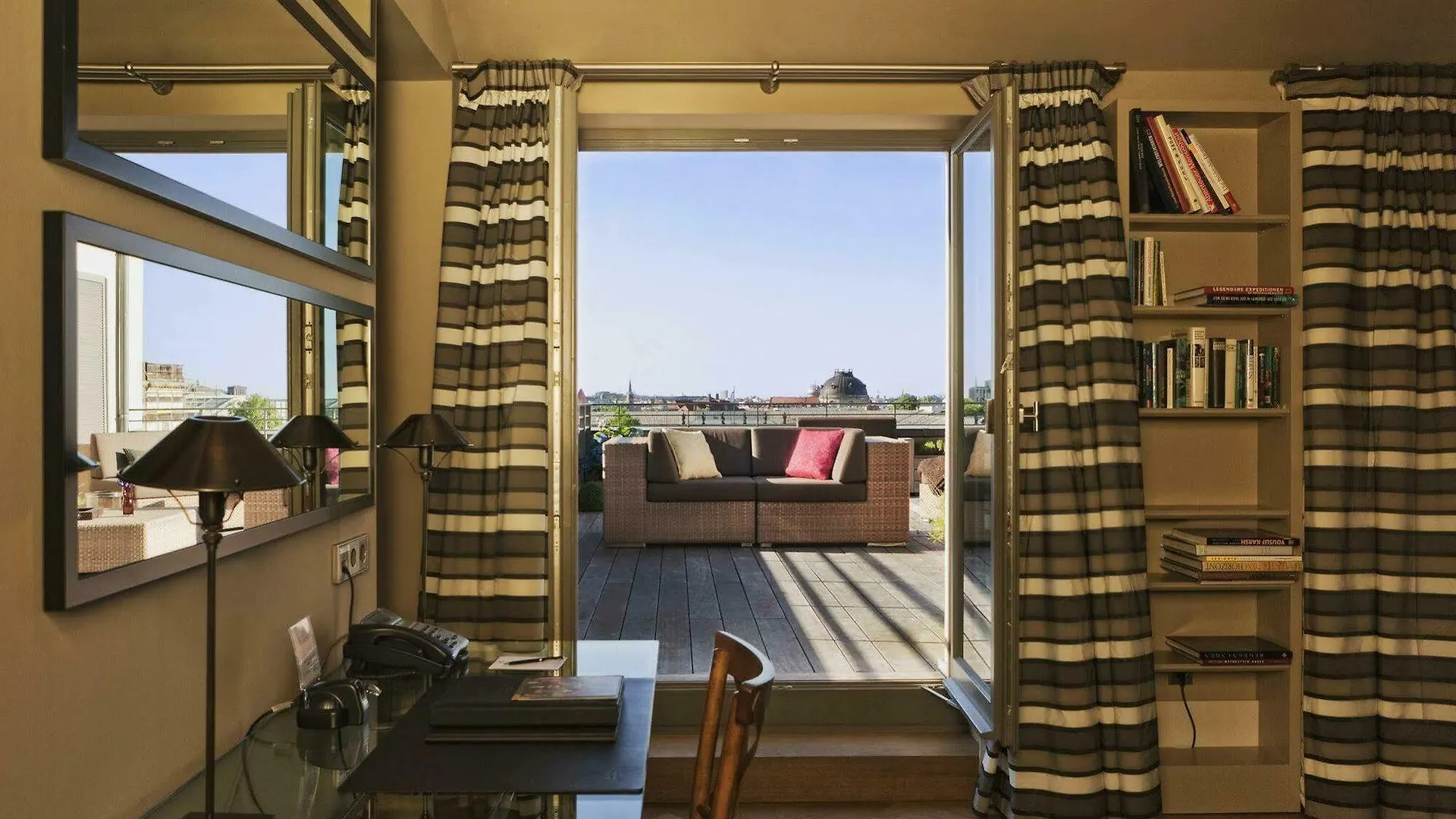 Rocco Forte Hotel De Rome Берлин